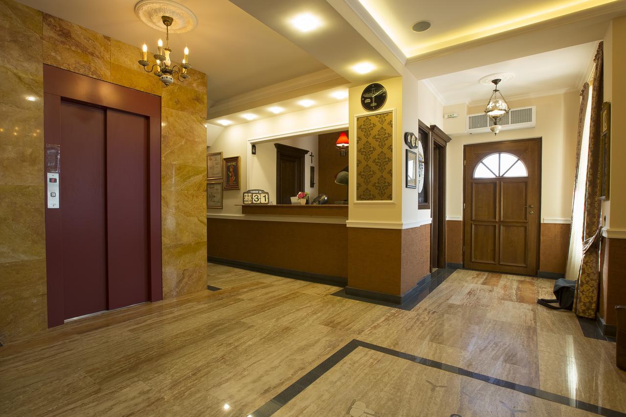 Hotel Aviator Boutique Otopeni Exterior foto